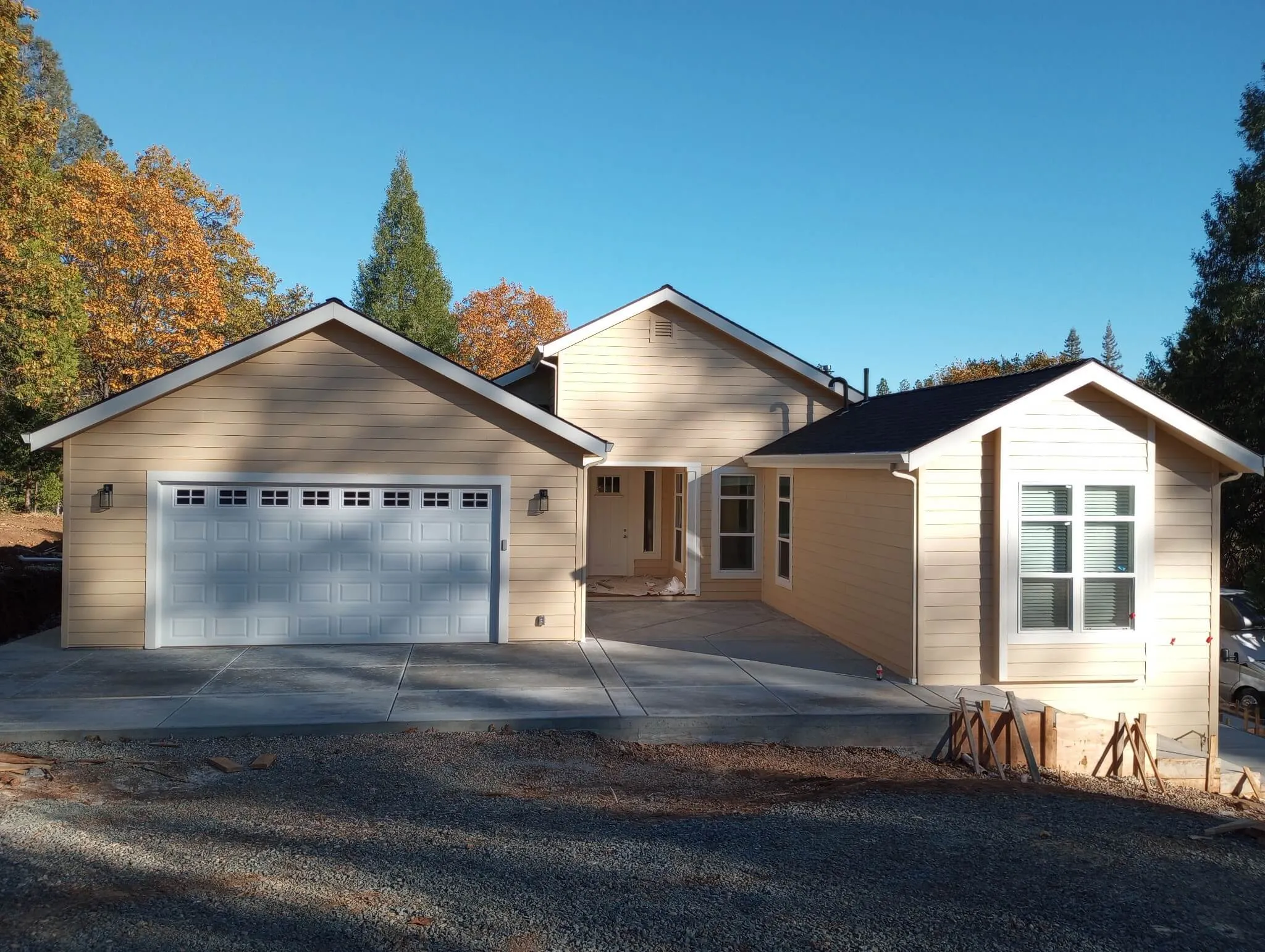 Manufactured home on Adam Ave, Grass Valley, CA